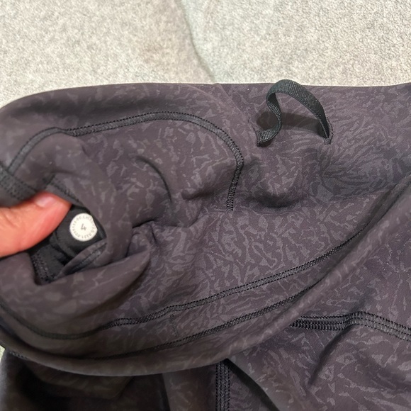 LULULEMON • running crops - Picture 5 of 5